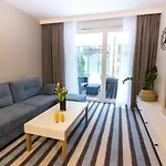 Apartment Belmare 128 Z Ogrodkiem *
