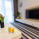 Belmare 128 Z Ogrodkiem *
