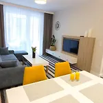 Belmare 128 Z Ogrodkiem