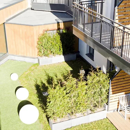 Bel Mare 128 Z Ogrodkiem