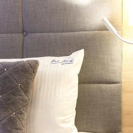 Bel Mare 128 Z Ogrodkiem * ミエンジズドロイェ