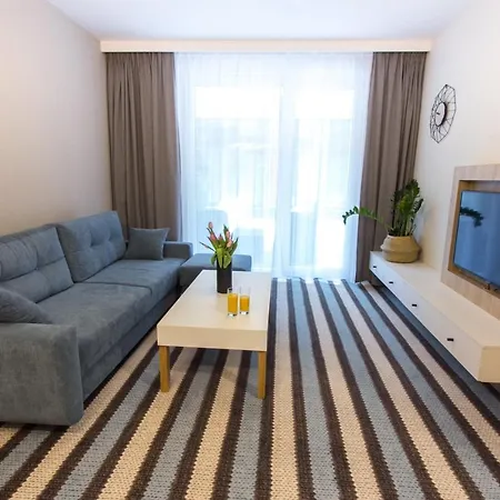 Bel Mare 128 Z Ogrodkiem *