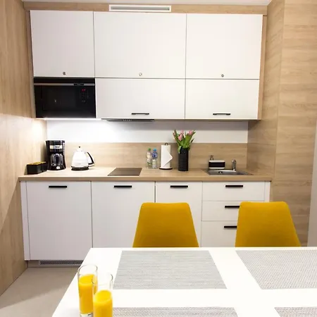 Bel Mare 128 Z Ogrodkiem *