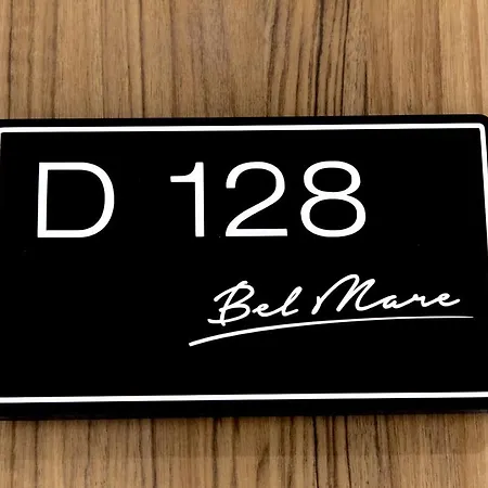 Belmare 128 Z Ogrodkiem * 米兹多洛杰
